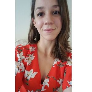 Meet your Posher, Danielle